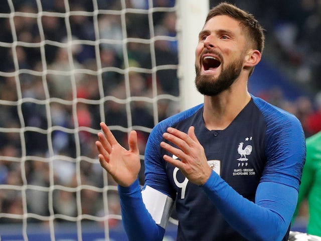 Giroud penalty sees France edge past Uruguay