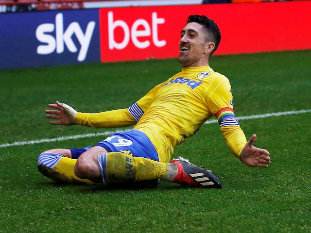 Pablo Hernandez on fire as Leeds maintain promotion push