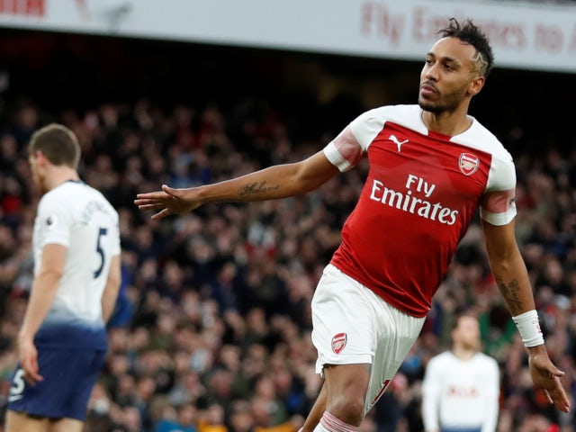 Emery challenges Aubameyang to keep scoring ahead of Manchester United test