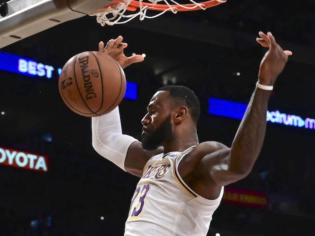 Los Angeles Lakers claim third straight win against Phoenix Suns