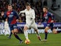 Real Madrid attacker Gareth Bale in action against Huesca on December 9, 2018.