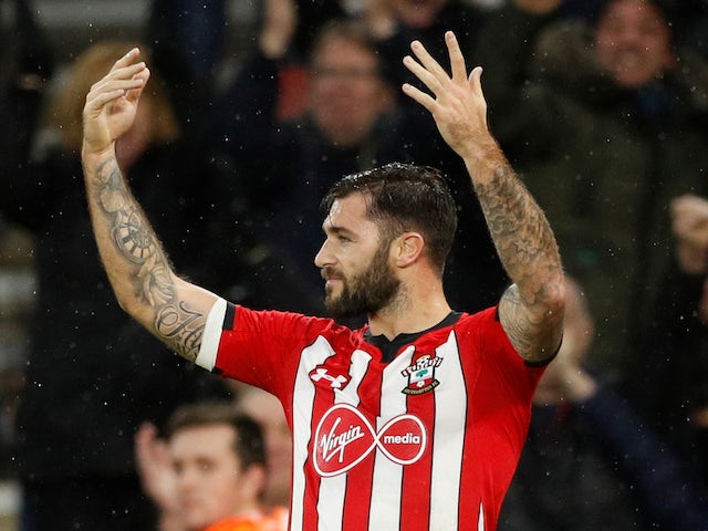West Brom sign Charlie Austin from Southampton