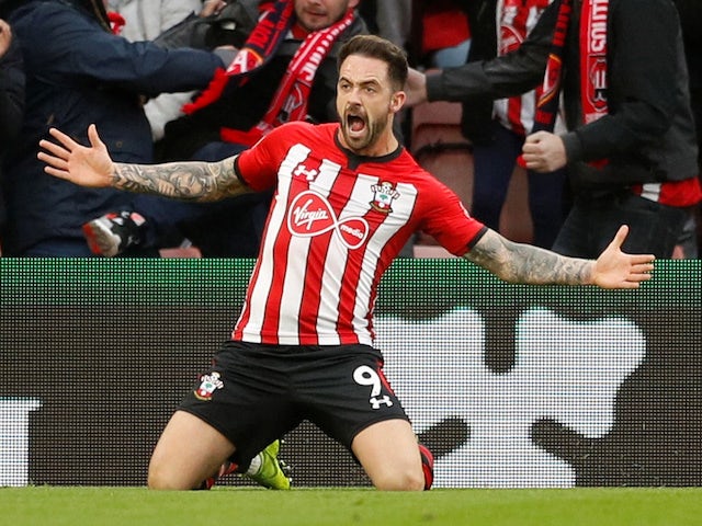Danny Ings puts the Saints ahead during the Premier League game between Southampton and Arsenal on December 16, 2018