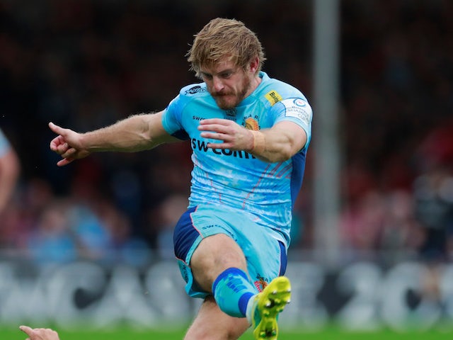 Gareth Steenson helps kick leaders Exeter to hard-fought victory over Gloucester