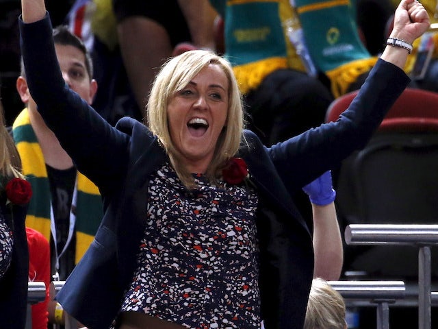 Tracey Neville to step down as England head coach