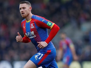 Connor Wickham signs Palace extension to 2021