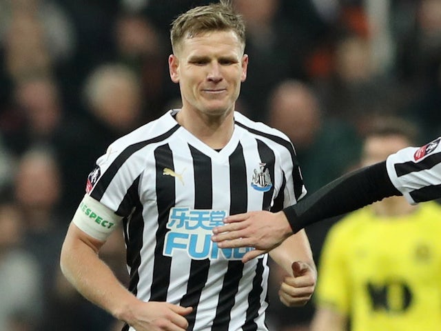 Matt Ritchie recovers in time for Newcastle opener against Arsenal