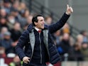 Arsenal manager Unai Emery watches on during his side's Premier League clash with West Ham on January 12, 2019