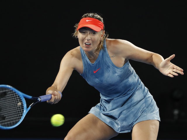 Sharapova makes statement on big stage by ending Wozniacki title defence