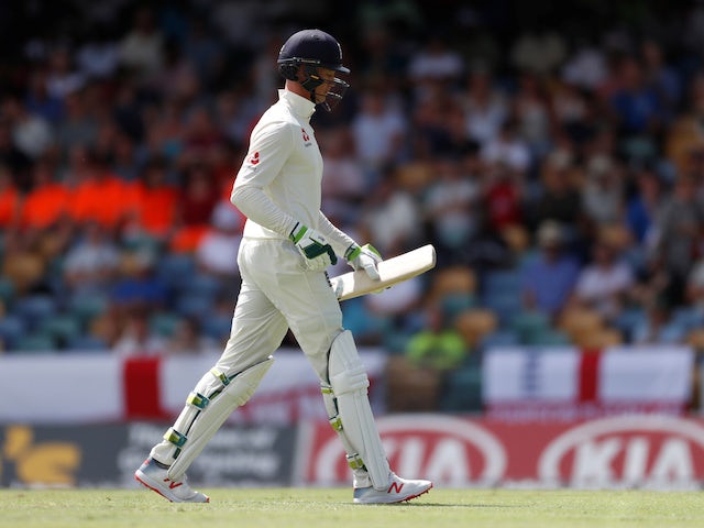Jennings falls early but another Anderson five-for has England on top