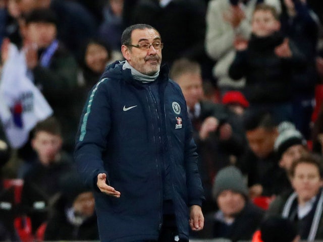 Sarri 'refused to travel on coach with players'