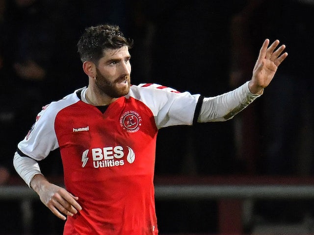 Preston sign Fleetwood's Ched Evans on loan