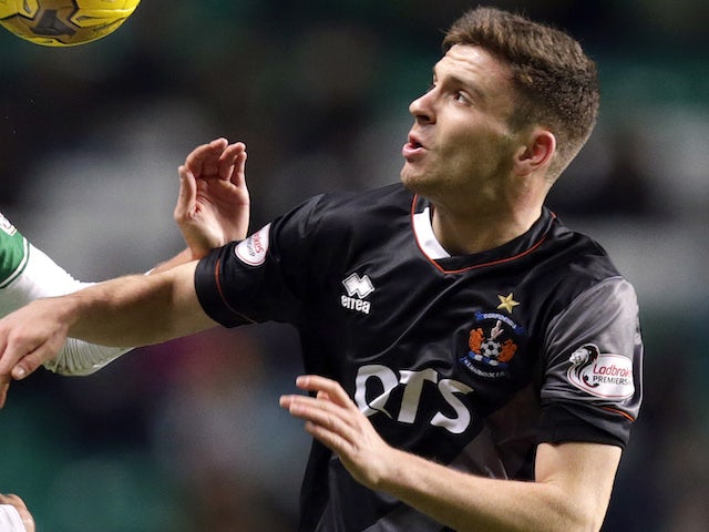 Greg Kiltie and Curtis Main join St Mirren on two-year deals