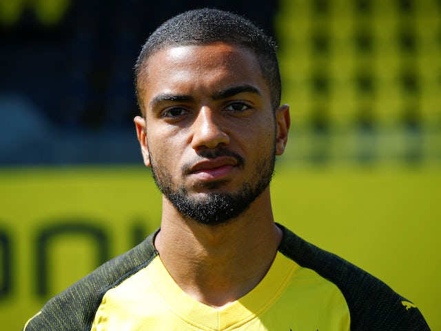 Jeremy Toljan believes player concerns over plastic pitches should be heard
