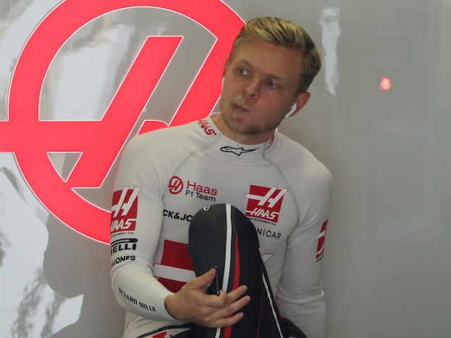 Seat problem sidelined Magnussen at test