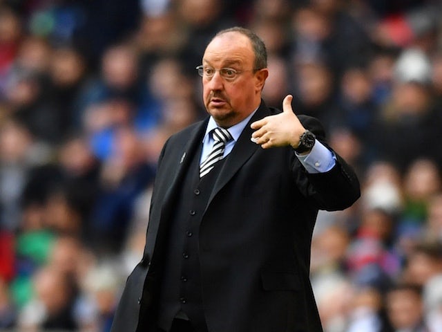 Benitez gives vote of confidence to Dubravka and Kenedy