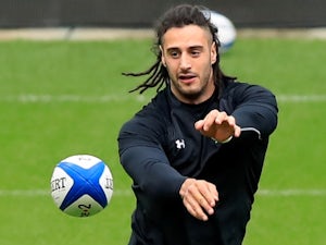 Navidi "lucky" freak injury has not ended World Cup hopes