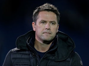 Michael Owen: 'Pressure is on Liverpool for Champions League final'