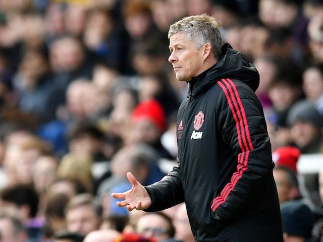 Ole Gunnar Solskjaer: 'Man Utd players let the fans and the club down'