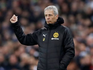 Borussia Dortmund head coach Lucien Favre watches on during the Champions League clash with Tottenham Hotspur on February 13, 2019