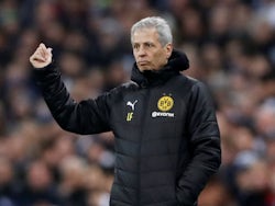Borussia Dortmund head coach Lucien Favre watches on during the Champions League clash with Tottenham Hotspur on February 13, 2019