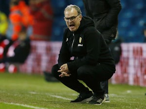 Bielsa tells players to concentrate on forthcoming games rather than table