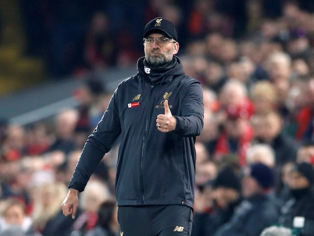 Klopp not fazed by Manchester City keeping pace in title race