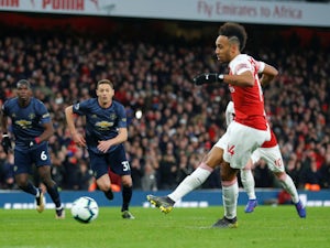 Arsenal beat United to claim top-four advantage