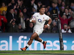 Manu Tuilagi leads England to overwhelming victory against Italy