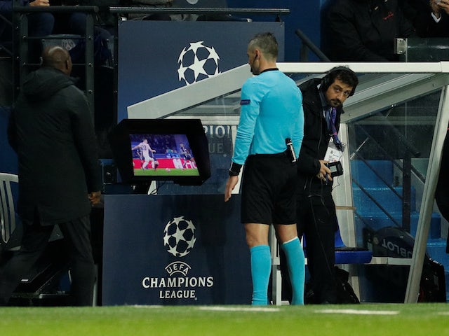UEFA explains Manchester United penalty decision
