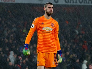 De Gea to leave if United miss out on CL?