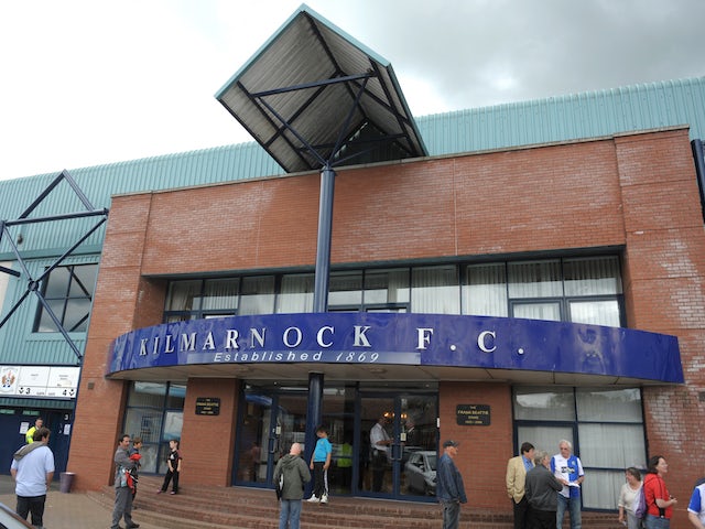 Jason Naismith's late goal wins it for Kilmarnock