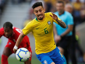 Chelsea handed boost in Alex Telles pursuit?