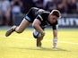 David Strettle crosses the line for Saracens on March 30, 2019