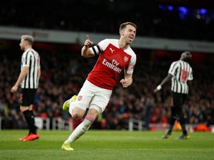 Arsenal brush aside Newcastle to move into third