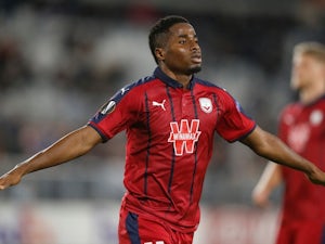 Bordeaux beat Marseille to extend record unbeaten run