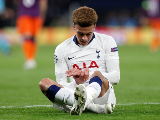Tottenham Hotspur's Dele Alli suffers a wrist injury against Manchester City in the Champions League on April 9, 2019.