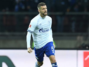 Schalke dent Nuremberg's survival hopes
