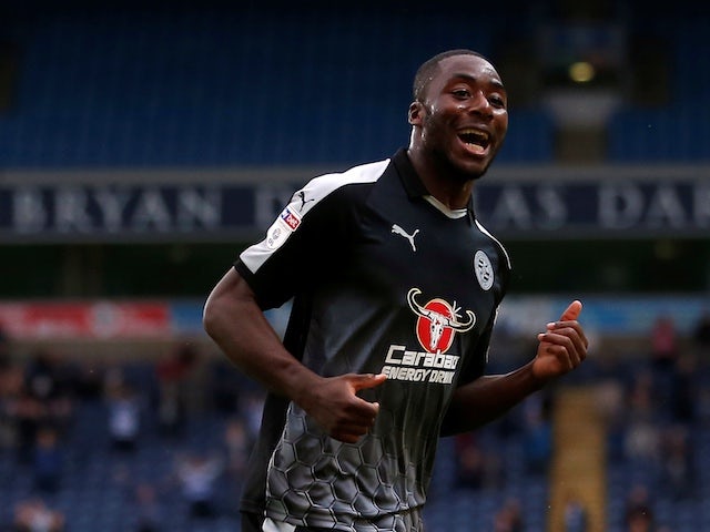 Reading support Yakou Meite after racist abuse online