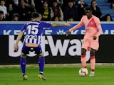 Barcelona's Ousmane Dembele in action with Alaves' Ximo Navarro on April 23, 2019