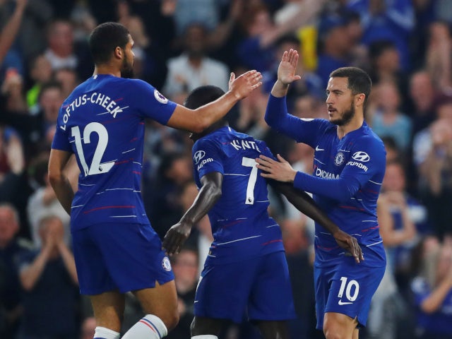 Chelsea's players celebrate N'Golo Kante's goal against Burnley on April 22, 2019