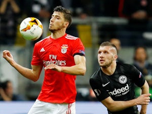 Manchester United scout Benfica duo?