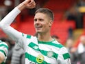 Mikael Lustig celebrates Celtic's title win on May 4, 2019
