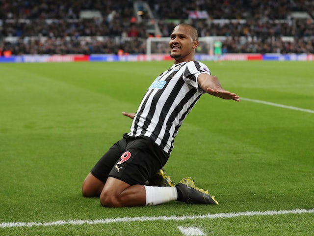 Salomon Rondon hints Newcastle future could depend on Rafael Benitez stay