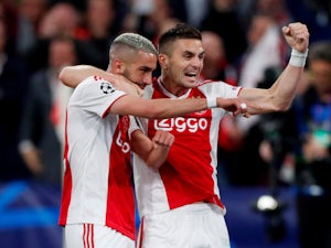 Barcelona 'turn their attentions to Dusan Tadic'