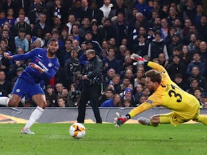 Chelsea reach Europa League final on penalties