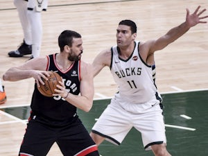 Bucks stage late comeback against Raptors to take game one
