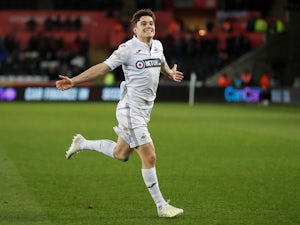 Swansea's Daniel James to join Manchester United as clubs agree deal