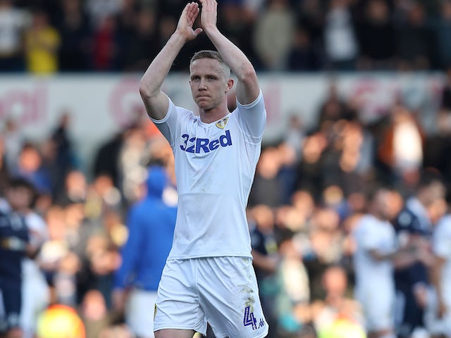 Leeds United midfielder Adam Forshaw to miss rest of the season with hip injury