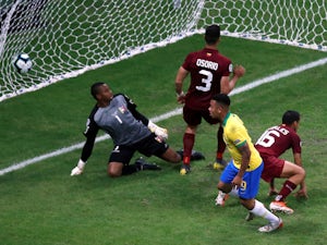 Misfiring Brazil held by Venezuela at Copa America
